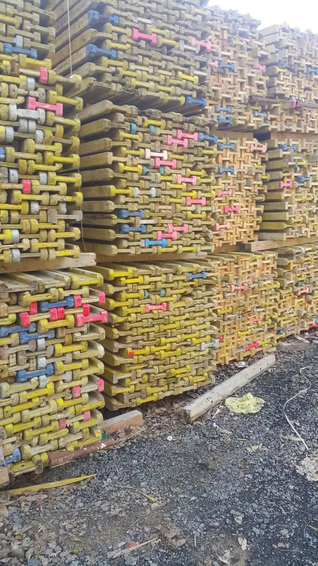 H20 kiriş uçları, kalıp kirişi istifi